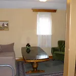 Simon-dach-haus