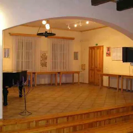 Simon-dach-haus
