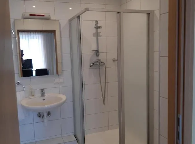 Maison d'hôtes Simon-dach-haus 3*